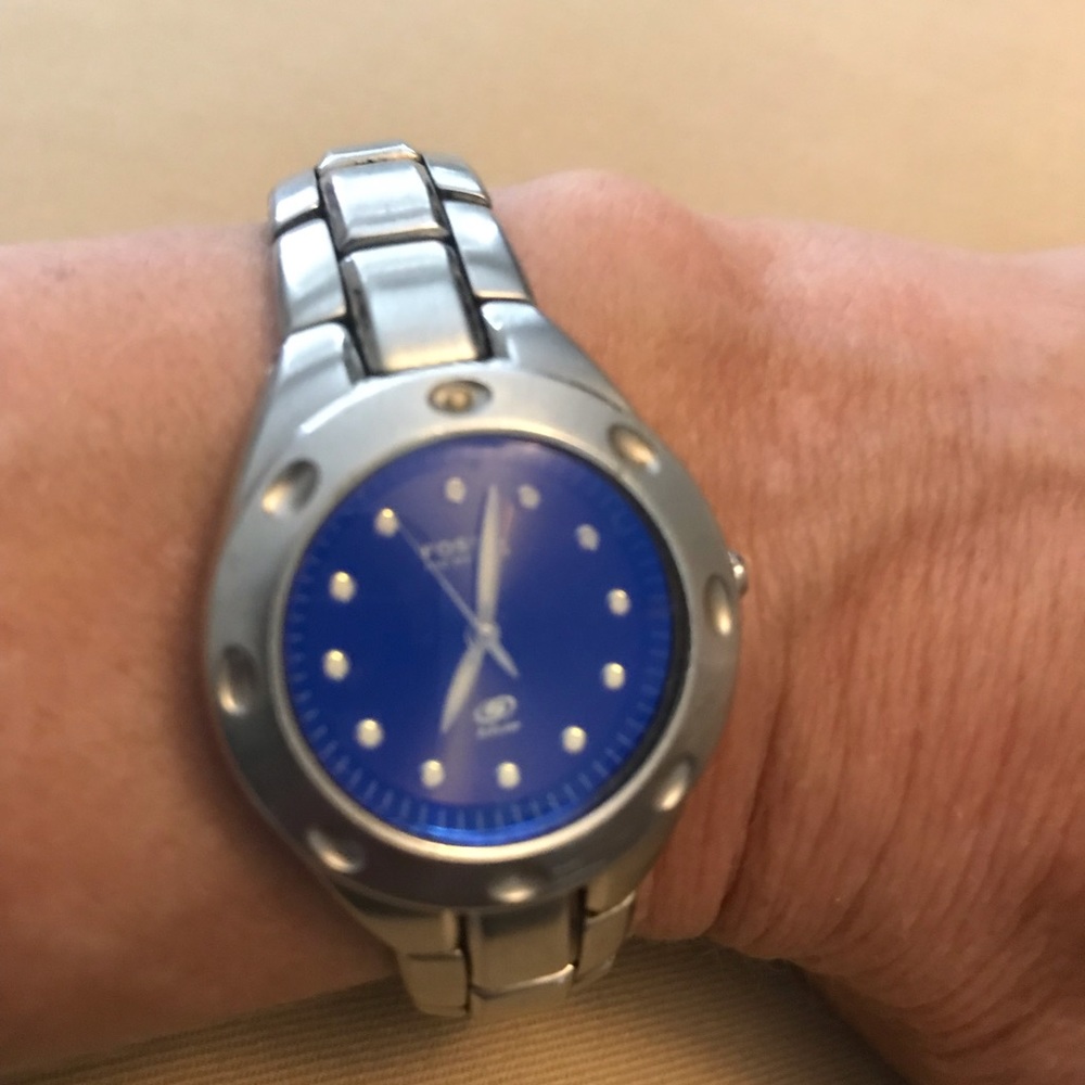 Fossil Watch ⏱